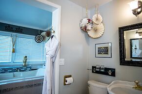 The Anniversary Inn Logan