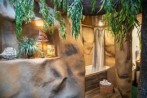 The Anniversary Inn Logan