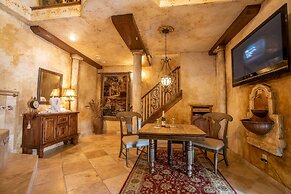 The Anniversary Inn Logan