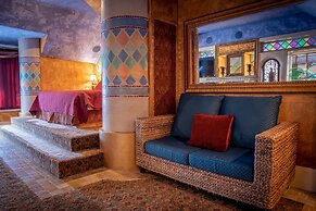 The Anniversary Inn Logan