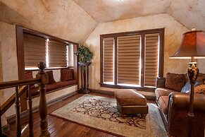 The Anniversary Inn Logan