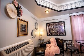 The Anniversary Inn Logan