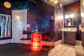 The Anniversary Inn Logan