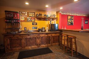 The Anniversary Inn Logan