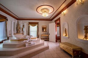 The Anniversary Inn Logan