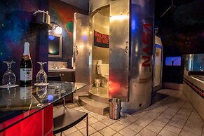 The Anniversary Inn Logan