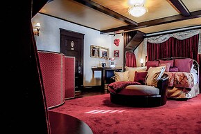 The Anniversary Inn Logan