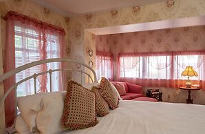 The Anniversary Inn Logan