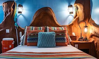 The Anniversary Inn Logan