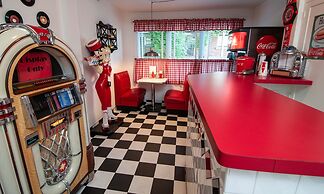 The Anniversary Inn Logan