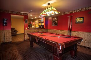 The Anniversary Inn Logan