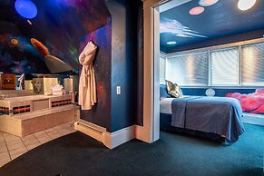 The Anniversary Inn Logan