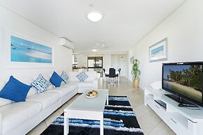 Clubb Coolum Beach Resort