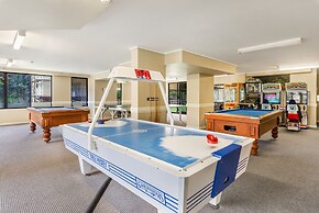 Clubb Coolum Beach Resort