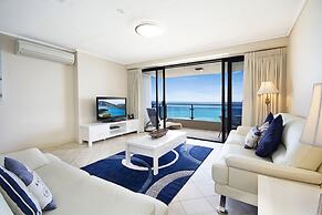 Clubb Coolum Beach Resort