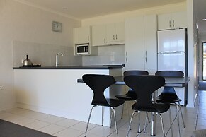 Merimbula Lake Apartments