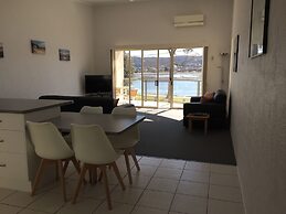 Merimbula Lake Apartments