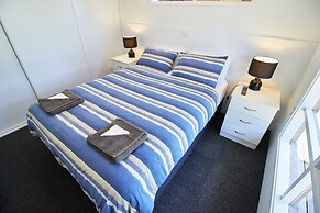 Surfside Holiday Park