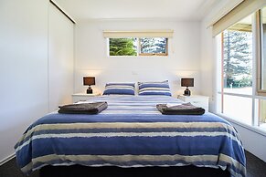 Surfside Holiday Park