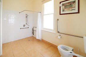 Surfside Holiday Park