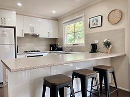 Winbi River Resort Holiday Rentals