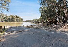 Winbi River Resort Holiday Rentals