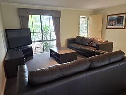 Winbi River Resort Holiday Rentals