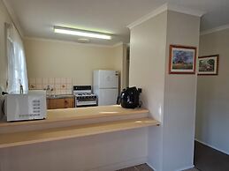 Winbi River Resort Holiday Rentals