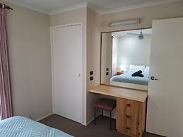 Winbi River Resort Holiday Rentals