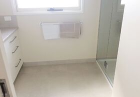 Winbi River Resort Holiday Rentals