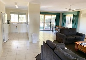 Winbi River Resort Holiday Rentals