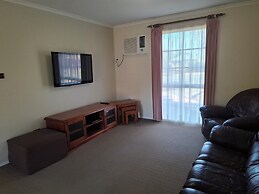 Winbi River Resort Holiday Rentals