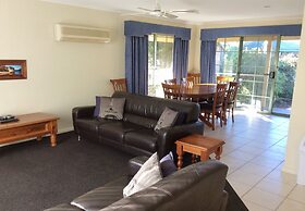 Winbi River Resort Holiday Rentals