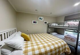 Winbi River Resort Holiday Rentals