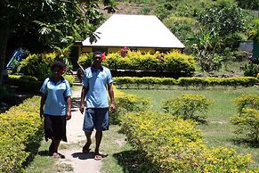 Ratu Kini Backpackers & Dive Resort