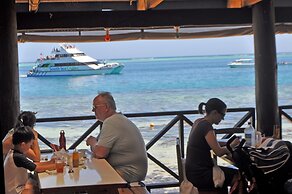 Ratu Kini Backpackers & Dive Resort