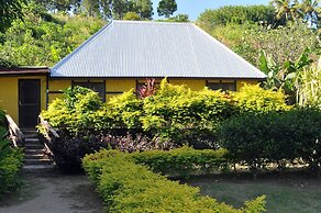 Ratu Kini Backpackers & Dive Resort