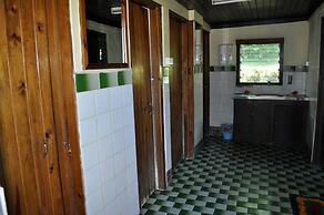 Ratu Kini Backpackers & Dive Resort