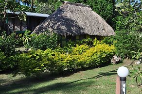 Ratu Kini Backpackers & Dive Resort