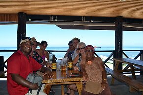 Ratu Kini Backpackers & Dive Resort