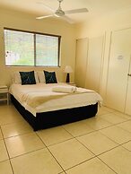 Magnetic Sunsets Resort