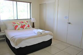 Magnetic Sunsets Resort