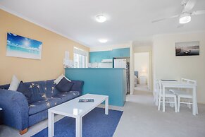 Surfers Beach Resort One