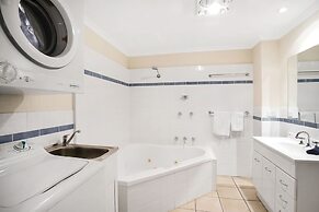 Sails Luxury Apartments Merimbula