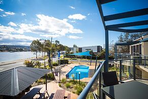 Sails Luxury Apartments Merimbula