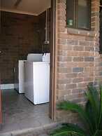 Cattleman's Rest Motor Inn