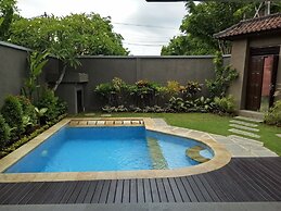 Gracia Bali Villas & Apartment