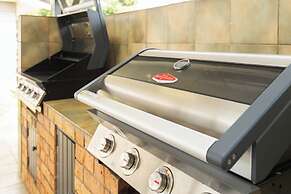 Daydreamer Apartments