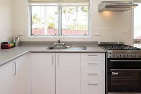 Daydreamer Apartments