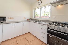 Daydreamer Apartments